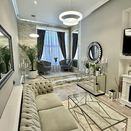 Deyinn Guest House Centrum ทูร์ดา ภายนอก รูปภาพ
