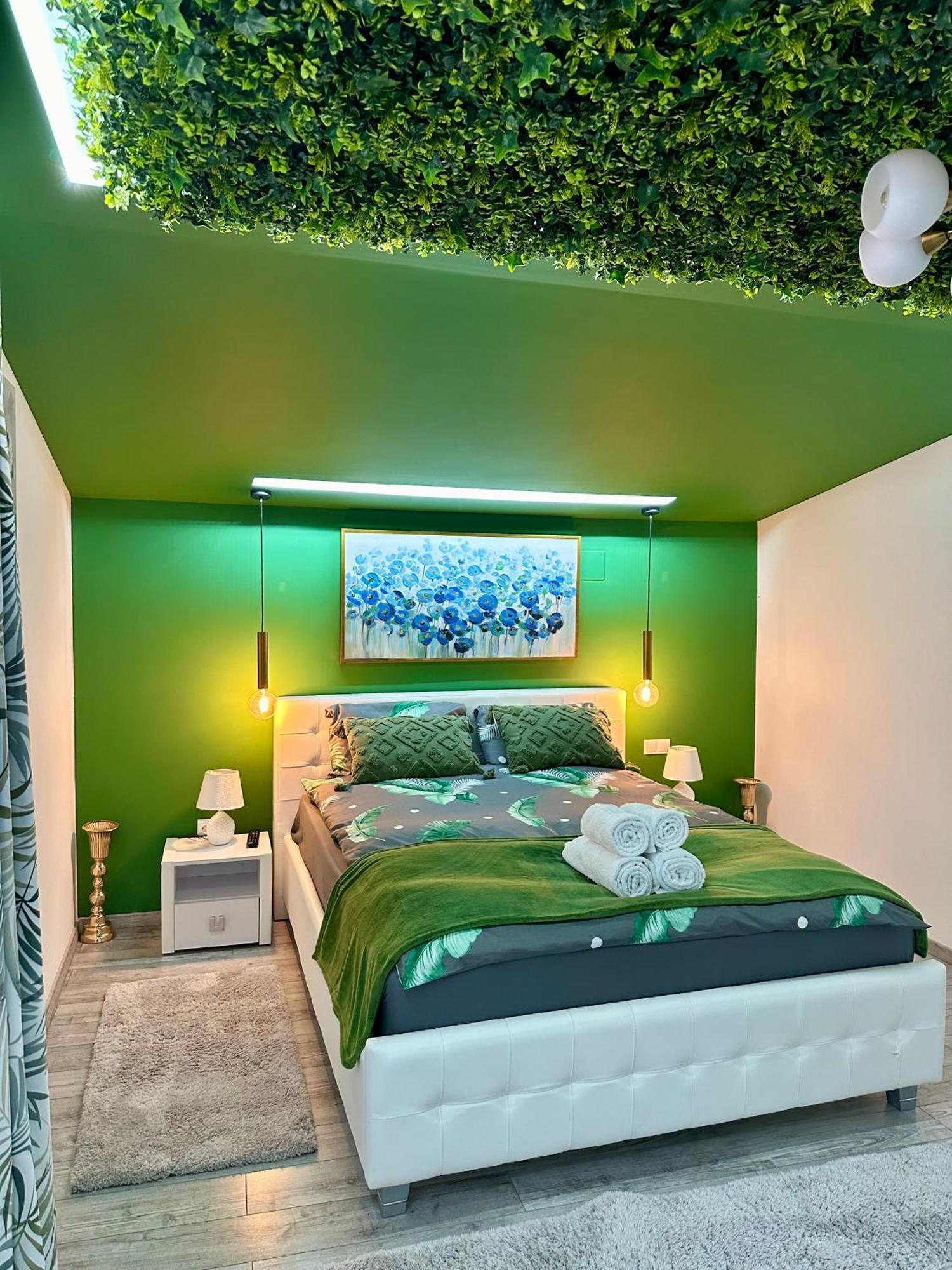 Deyinn Guest House Centrum ทูร์ดา ภายนอก รูปภาพ